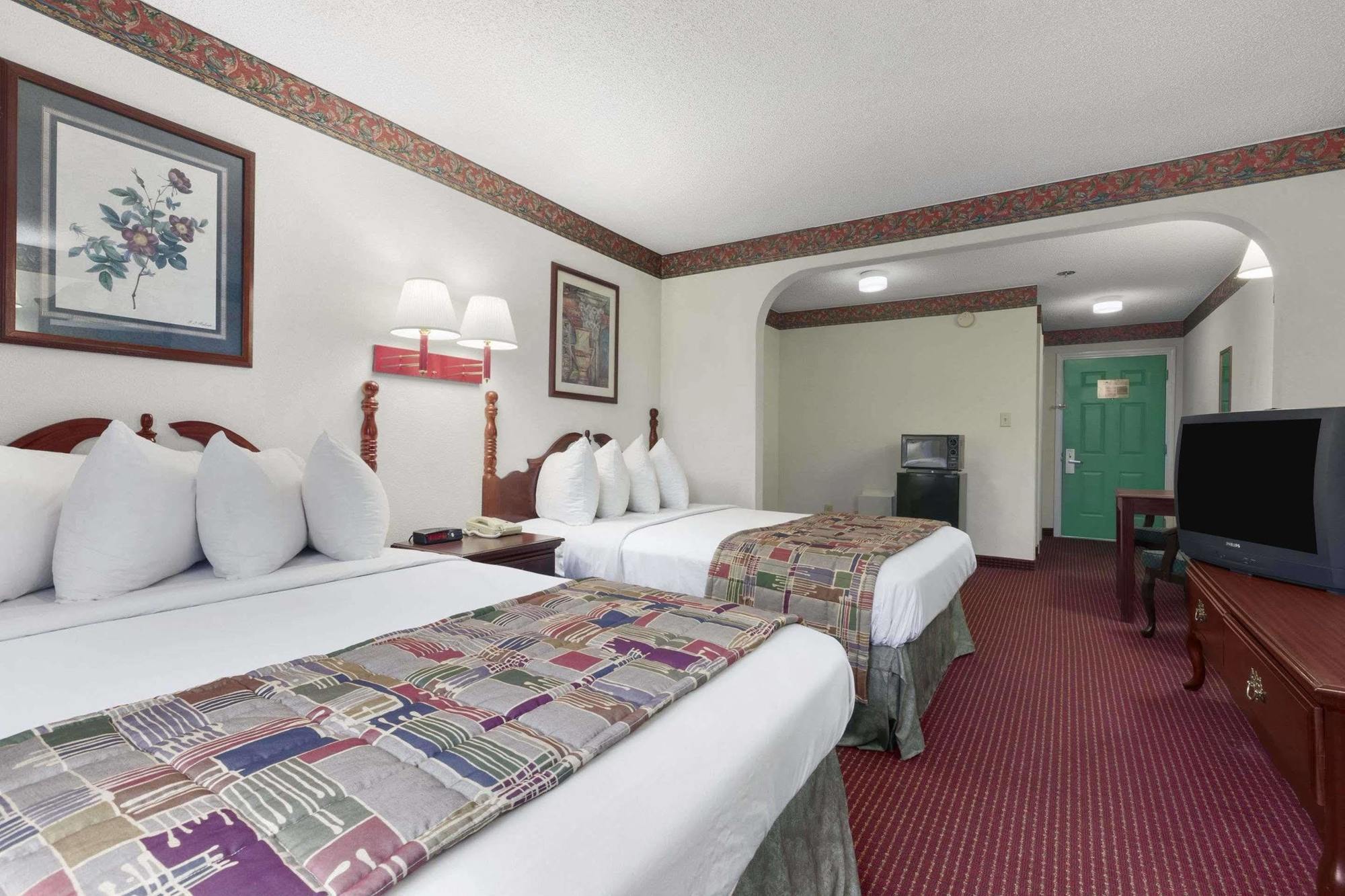 Готель Ramada By Wyndham Alpharetta Atlanta North Екстер'єр фото